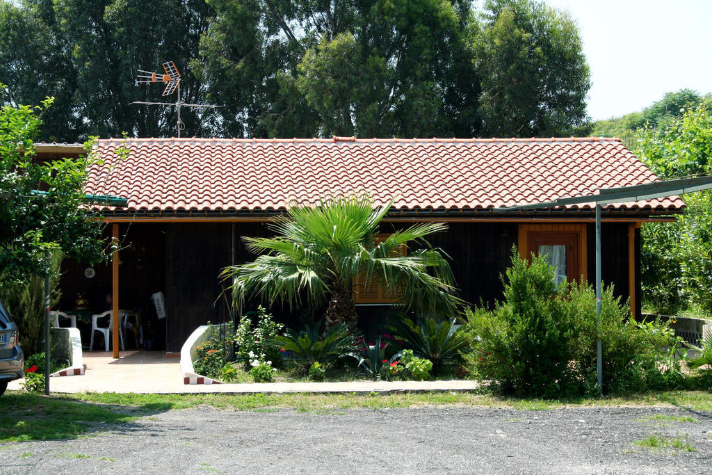 Tennis Hotel Pozzuoli Exteriör bild